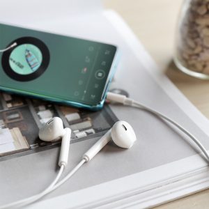 Écouteurs filaires 3,5 mm "M64 Melodious" avec microphone