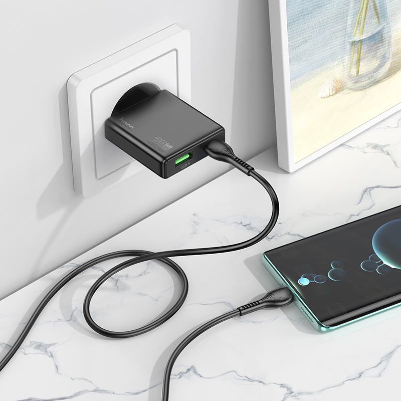 Chargeur Mural Ultra Fin « N38 Delgado »
